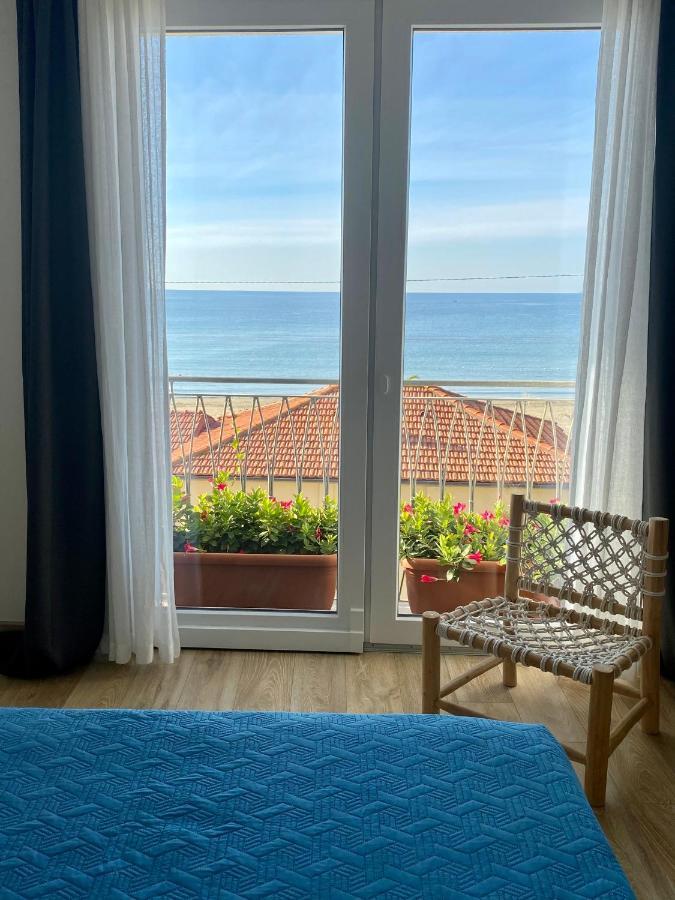 Via Firenze 11 Apartment Follonica Ngoại thất bức ảnh