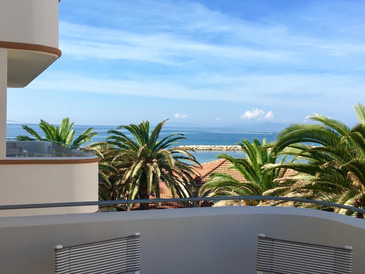 Via Firenze 11 Apartment Follonica Ngoại thất bức ảnh